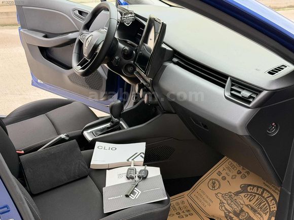 2023 1.0 CLİO OTOMATİK 49 BİNDE EXTRALI SERVİS BAKIMLI