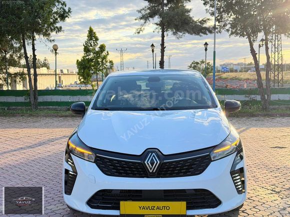 YAVUZ AUTO'DAN 2023 CKŞLI CLİO HATASIZ BOYASIZ HAYALETLİ