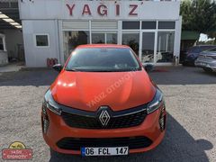 HATASIZ-BOYASIZ 2024 RENAULT CLİO 1.0 TCE OTOMATİK 30.000 KM