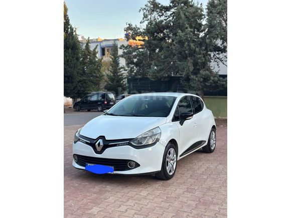 Sahibinden Renault Clio 1.5 dCi Touch 2014 Model  275.000 km Beyaz