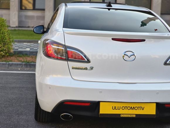 2011 MODEL HATASIZ BOYASIZ OTOMATİK VİTES MAZDA 3 1.6 İMPRESSİVE