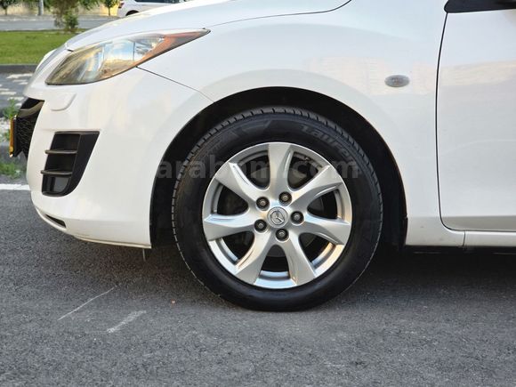 2011 MODEL HATASIZ BOYASIZ OTOMATİK VİTES MAZDA 3 1.6 İMPRESSİVE