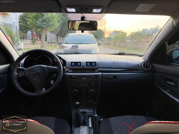 2B OTOMOTİV DEN MAZDA 3 DEĞİŞENSİZ 1 PARÇA BOYALI SANRUFLU