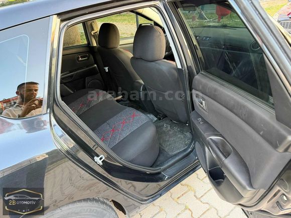 2B OTOMOTİV DEN MAZDA 3 DEĞİŞENSİZ 1 PARÇA BOYALI SANRUFLU