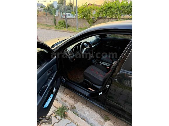 2B OTOMOTİV DEN MAZDA 3 DEĞİŞENSİZ 1 PARÇA BOYALI SANRUFLU