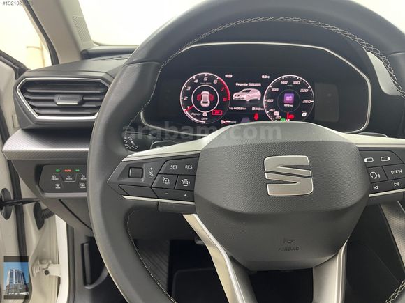 YÜCELER OTO'DAN 2024 MODEL SEAT LEON HYBRİD KDV %20 HATASIZ