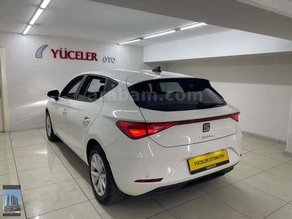 YÜCELER OTO'DAN 2024 MODEL SEAT LEON HYBRİD KDV %20 HATASIZ