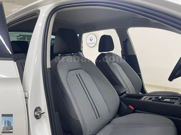 YÜCELER OTO'DAN 2024 MODEL SEAT LEON HYBRİD KDV %20 HATASIZ