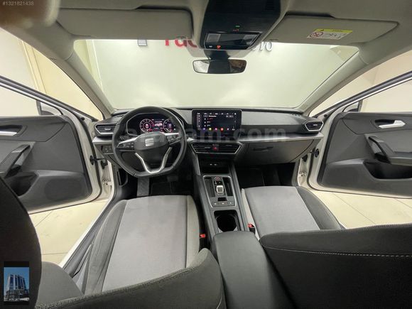 YÜCELER OTO'DAN 2024 MODEL SEAT LEON HYBRİD KDV %20 HATASIZ