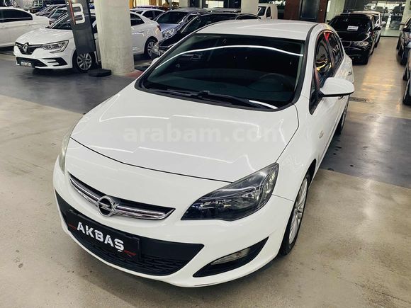İLK SAHİBİNDEN SADECE 88500 KM DE 2015 OTOMATİK VİTES