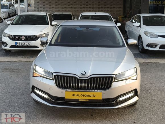 HİLAL OTO'DAN 2023 MODEL SKODA SÜPERBE 1.5 TSİ *KARTA 12 TAKSİT