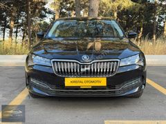 KRİSTAL'DEN 2023 MODEL BOYASIZ DEĞİŞENSİZ SKODA SUPERB PREMİUM