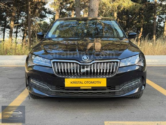 KRİSTAL'DEN 2023 MODEL BOYASIZ DEĞİŞENSİZ SKODA SUPERB PREMİUM