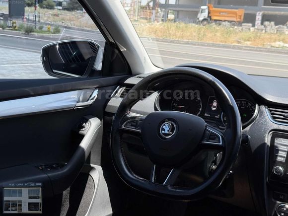 MÜKEMEL TEMİZLİKTE SKODA OCTAVİA AİLE ARACI