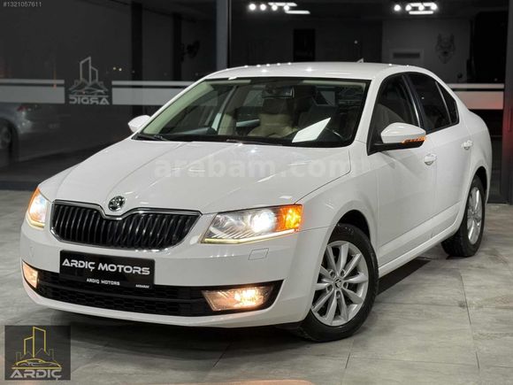 SKODA OCTAVİA OTOMATİK HATASIZ BOYASIZ TRAMERSİZ 151.000 KM