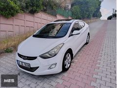 2013 HYUNDAI ELANTRA SANROUF 132HP DOLU EMSALSİZ TEMİZLİKTE