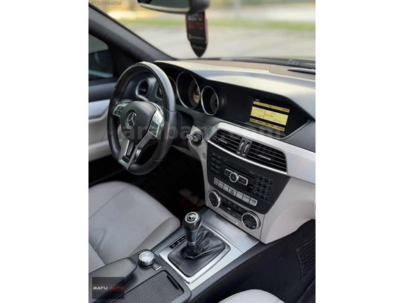 BATU AUTO'DAN 2012 MERCEDES C180 AMG CAM TAVANLI TEMİZ !!!