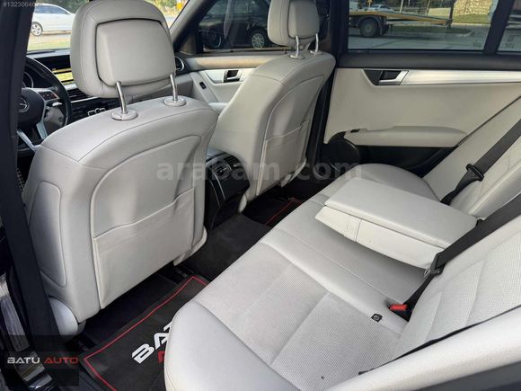 BATU AUTO'DAN 2012 MERCEDES C180 AMG CAM TAVANLI TEMİZ !!!