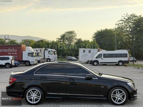 BATU AUTO'DAN 2012 MERCEDES C180 AMG CAM TAVANLI TEMİZ !!!