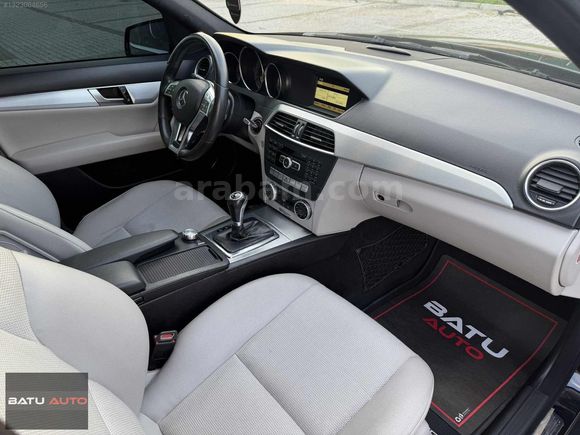BATU AUTO'DAN 2012 MERCEDES C180 AMG CAM TAVANLI TEMİZ !!!