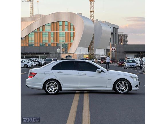 ZORLU'DAN 2011 MERCEDES KOMPRESSÖR C180 AMG CAM TAVAN