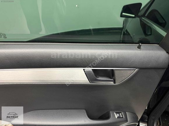 2011 c180 AMG 365 BİN KM DEĞİŞENSİZ CAM TAVAN