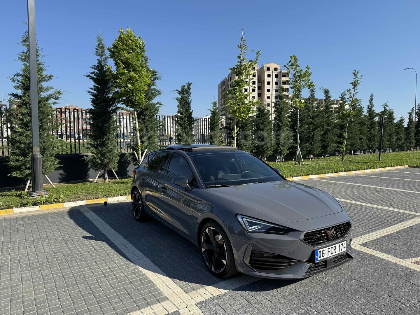 Sahibinden Cupra Leon 1.5 eTSI Standart 2023 Model Ankara 113.000 km Gri 3