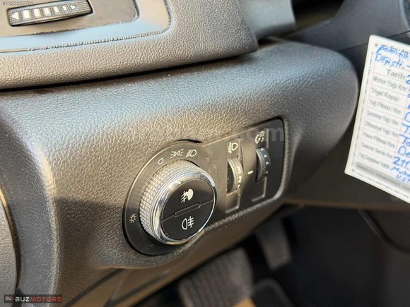 BUZ MOTORS 2017 OPEL ASTRA 1.6 CDTI DESİGN OTOMATİK