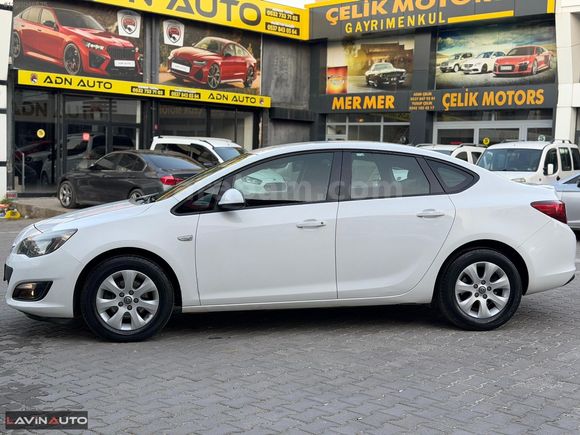 LAVİN AUTO 2017 OPEL ASTRA DESİGN OTOMATİK K.K 12 AY