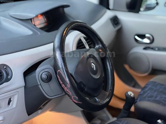 KARABABA AUTO DAN RENAULT MODUS