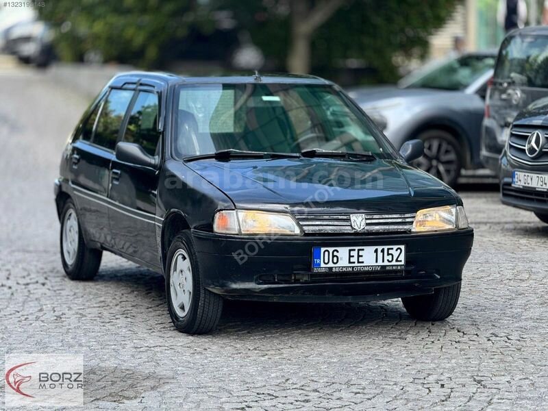 Galeriden Peugeot 106 XR 1996 Model İstanbul 217.000 km Siyah