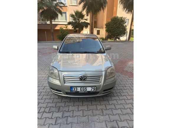 Sahibinden Toyota Avensis 2.0 Elegant 2006 Model 