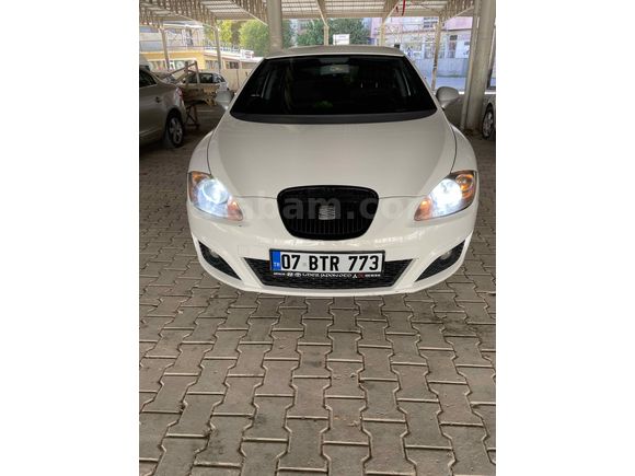 Sahibinden Seat Leon 1.6 TDI CR Style 2012 Model  202.000 km Beyaz