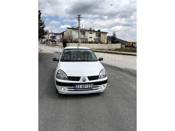 Sahibinden Renault Clio 1.4 Authentique 2003 Model  301.000 km Beyaz