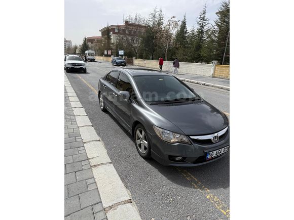 Sahibinden Honda Civic 1.6i VTEC Elegance 2012 Model 