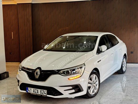 2021 MEGAN OTOMATİK/3,5 BOYA/130.000KM/TESLA EKRAN