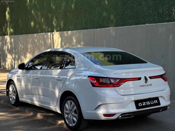 ÖZGÜRDEN/70 BİN KM/OTOMATİK/EMSALSİZ TEMİZLİKTE/KARTA 12 TAKSİT