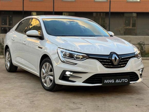 İLK ELDEN 1.3 TCE 140 hp MEGANE