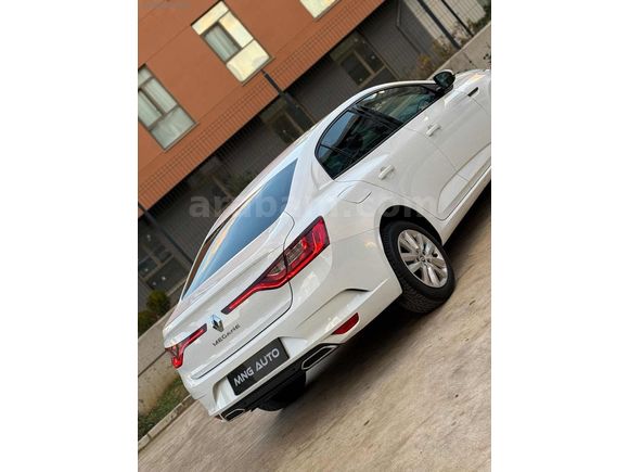 İLK ELDEN 1.3 TCE 140 hp MEGANE