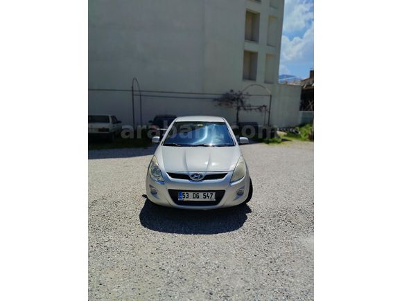 Sahibinden Hyundai i20 Troy 1.4 CRDi Team 2012 Model