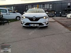 DEĞİŞENSİZ MEGANE 1.3TCE 2023 ÇIKIŞLI 75 BİN KM JOY COMFORT