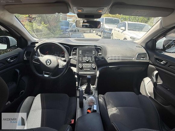 2022 MODEL 1.3 TCe JOY COMFORT 99 BINDE