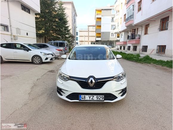 HATASIZ BOYASIZ TESLA EKRAN MEGANE