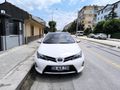 Sahibinden Toyota Auris 1.4 D-4D Active Skypack 2015 Model