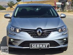 2023 MODEL 1.3 TCE EDC DEĞİŞENSİZ BOYASIZ+TESLA EKRAN MEGANE 4