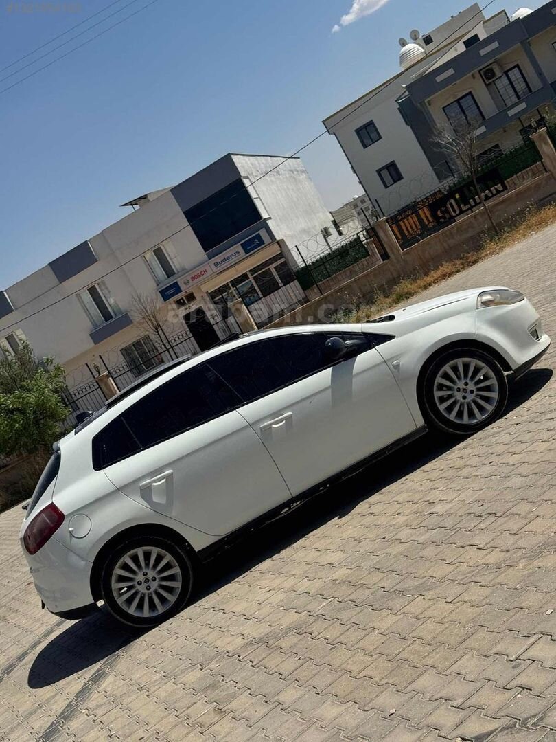Galeriden Fiat Bravo 1.6 Mjet Emotion 2009 Model Mardin 292.000 km Beyaz 5