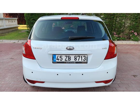 KİA CEED DEĞİŞENSİZ 127.000 KM
