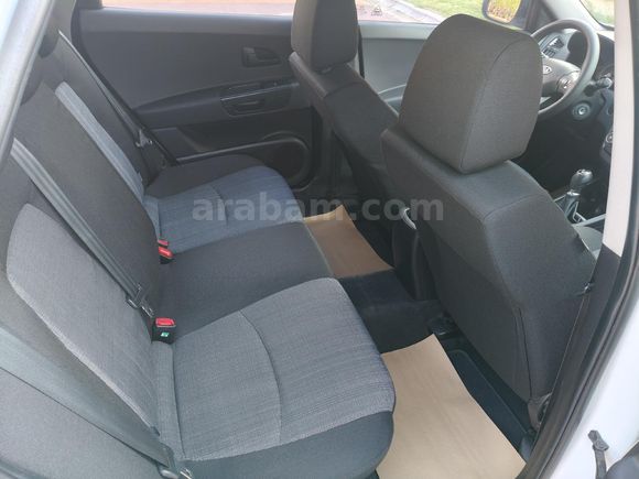 KİA CEED DEĞİŞENSİZ 127.000 KM