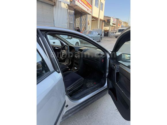 Sahibinden Opel Astra 1.6 CD 2000 Model 
