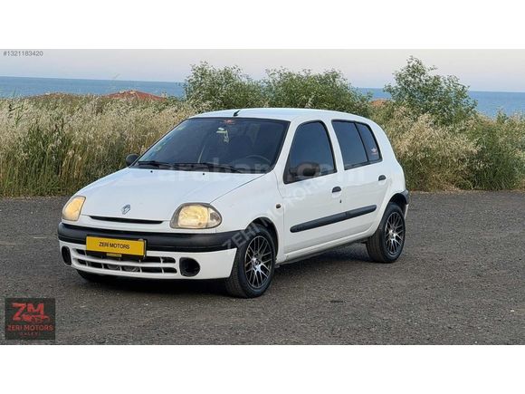 ZERİ MOTORS DAN CLİO 2[KLİMALI]